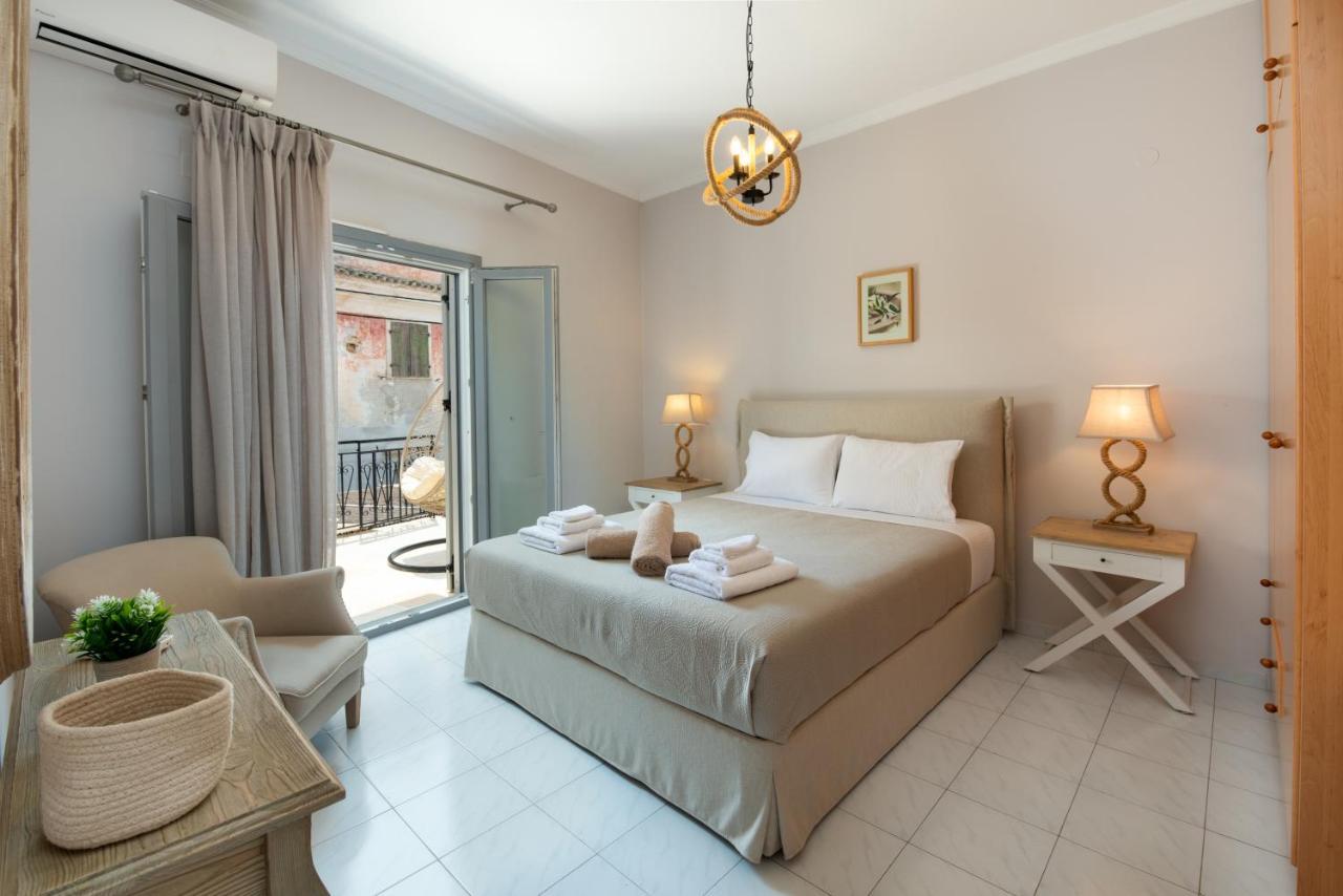Апартаменты Marilu'S, Paxos Port House Гайос Экстерьер фото