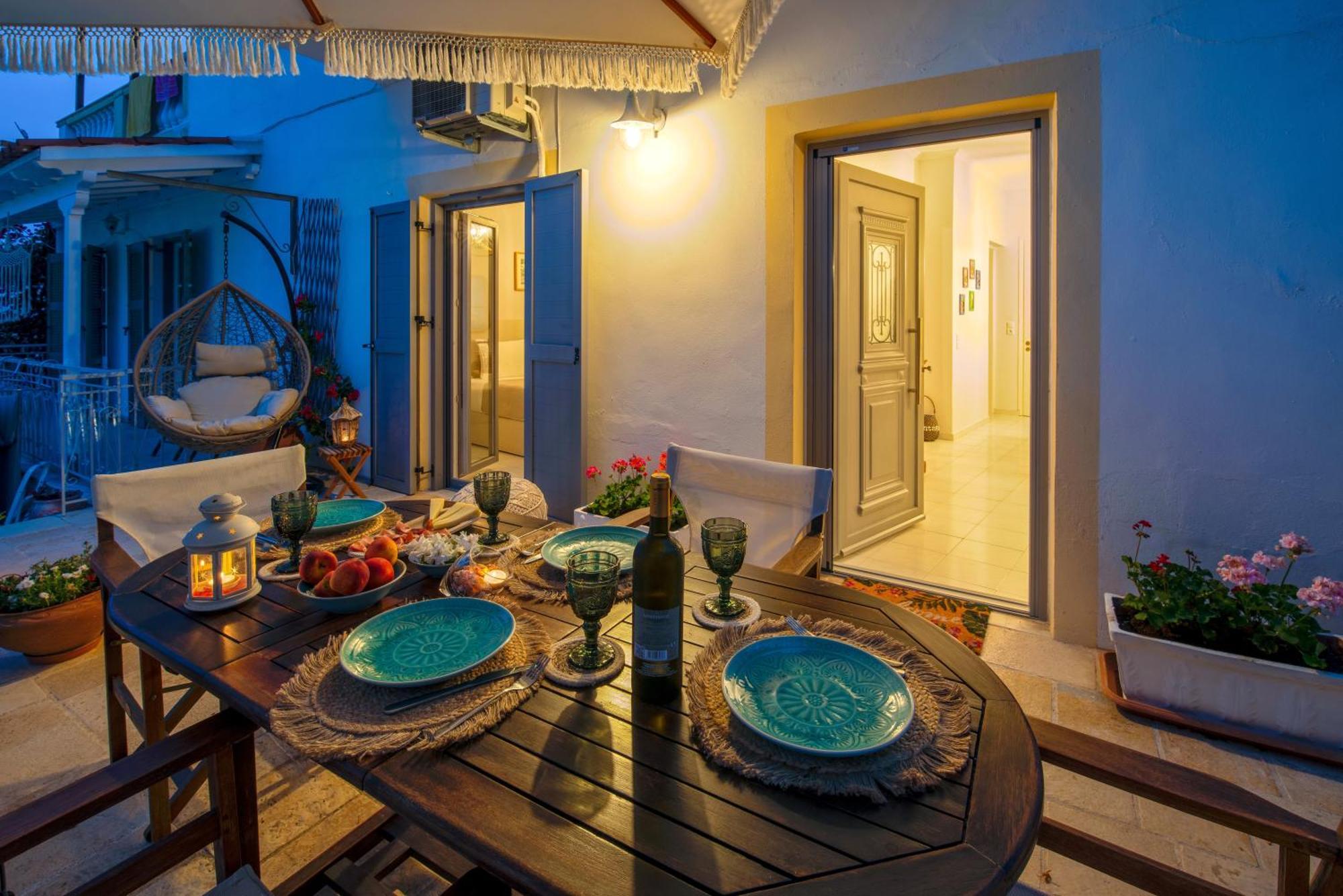 Апартаменты Marilu'S, Paxos Port House Гайос Экстерьер фото